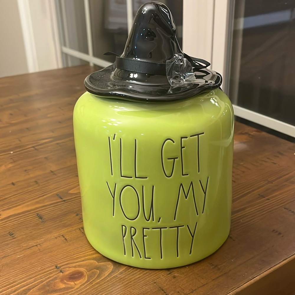 NWT wizard of oz Rae Dunn I will get you my pretty wicked Witch cookie Jar
